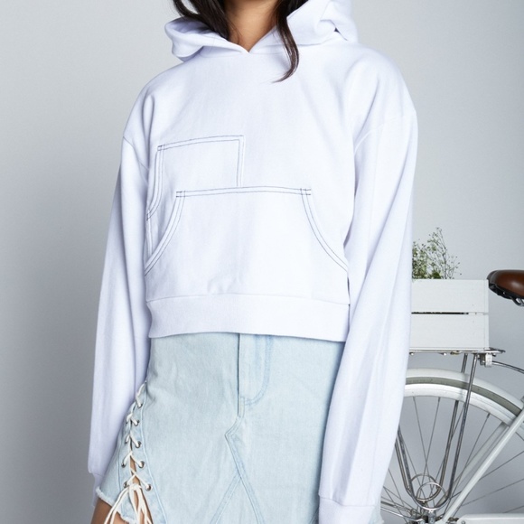 Eggie Tops - Eggie White Crop It Hoodie